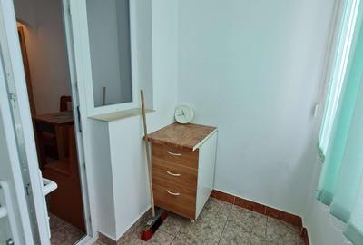 Garsonieră decomandată, mobilată în Tătărași - 10