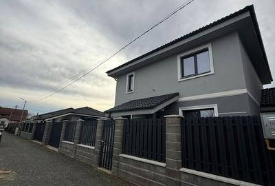 Casă cu 3 camere cu Teren 250 Mp în Giroc - 2
