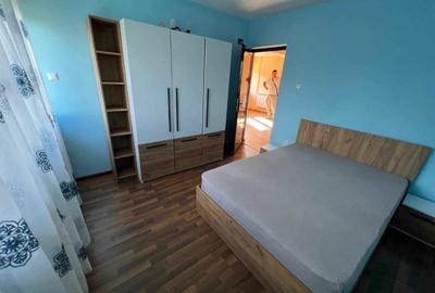 Casă cu 4 camere decomandat cu Teren 400 Mp în Central - 1