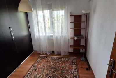 Apartament cu 3 camere decomandat în Aradului - 17