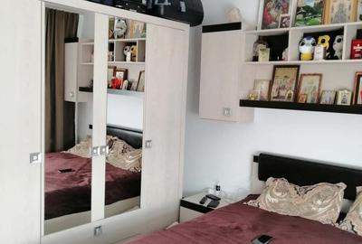 Apartament cu 2 camere decomandat în Pucioasa - 4