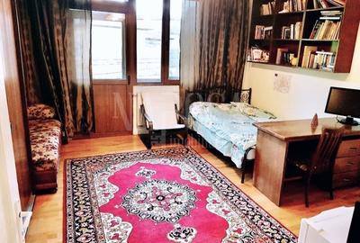 Apartament cu 3 camere semidecomandat, mobilat în Central - 11