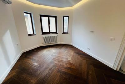 Casă individuală cu 12 camere cu Canalizare în Cotroceni - 12