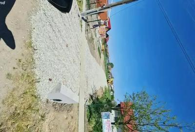 Teren de 1270 mp, în Central - 2