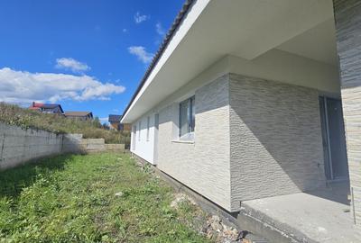 Casă individuală cu 4 camere cu Canalizare în Chinteni - 12