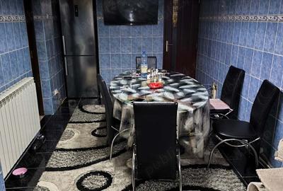 Vand casa curte zona Bucurestii Noi. - 2