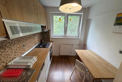 Apartament cu 3 camere semidecomandat în Titan - 10