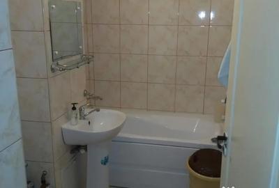 Garsonieră decomandată în 1 Mai - 7