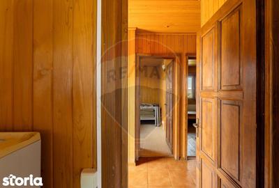 Apartament cu 3 camere decomandat în Șofronea - 7