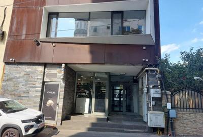 Spațiu comercial de vânzare – investiție cu venit imediat | Zona Unirii - 4