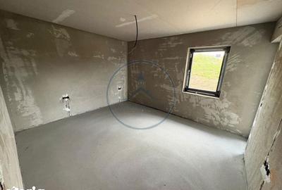 Casă cu 4 camere cu Teren 500 Mp în Unirea - 16