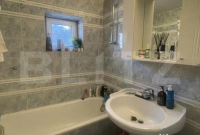 Apartament cu 4 camere decomandat în Central - 12