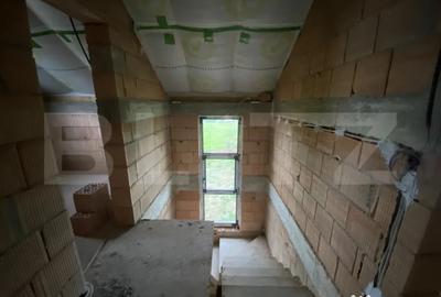 Casă cu 4 camere cu Teren 700 Mp în Aghireș - 10