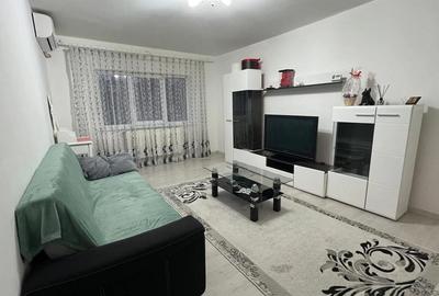 Apartament cu 2 camere decomandat în Buzaului