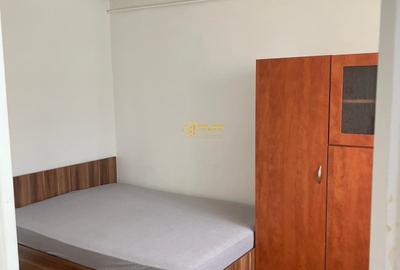 Apartament cu 3 camere în Podu Roș - 4