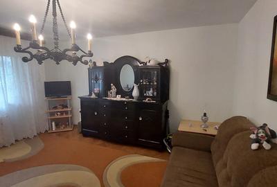 Zona  Buovina – Apartament 3 Camere – Decomandat - 3