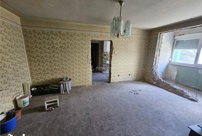 Apartament cu 2 camere semidecomandat în Central - 3