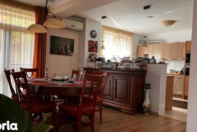 Casă cu 6 camere cu Teren 690 Mp în Central - 10