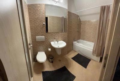 Apartament cu 3 camere decomandat în Central - 9