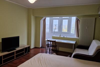 Garsonieră decomandată, mobilată în Vitan - 3