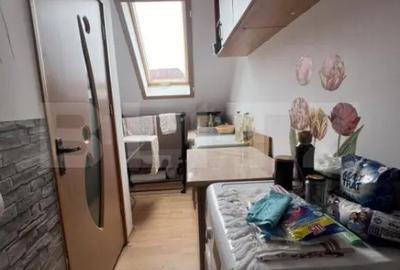 Apartament cu 5 camere decomandat în Central - 8
