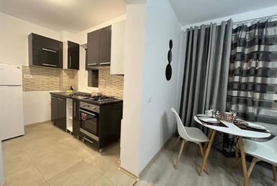 Apartament cu 2 camere decomandat, mobilat în Tractorul - 3