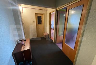 Apartament de vanzare, cu 3 camere, decomandat, 87 mp, zona Gara - 12