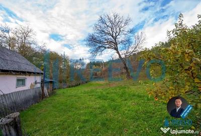 Casă cu 3 camere cu Teren 2270 Mp în Central - 11