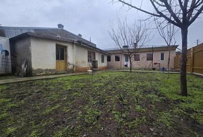 Casă în Chercea - 1