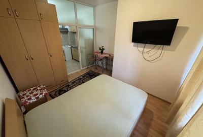 Garsonieră semidecomandată, mobilată în CET