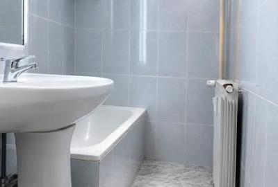 Garsonieră decomandată în Timpuri Noi