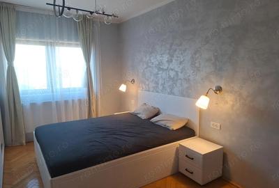 Apartament cu 3 camere decomandat în Ultracentral