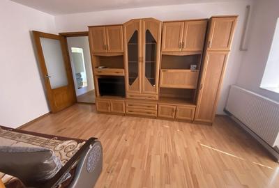 Apartament cu 2 camere semidecomandat în Craiovei - 6