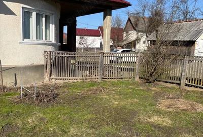 Casă cu 3 camere cu Teren 15 Mp în Leordina - 1