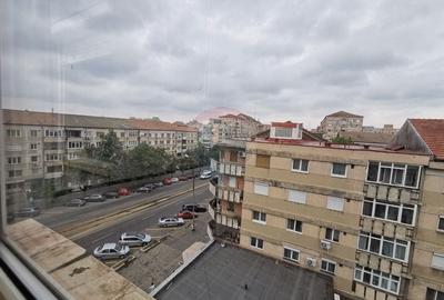 Apartament cu 4 camere de inchiriat in zona Decebal - 18