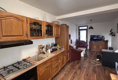 Casă cu 5 camere cu Teren 500 Mp în Central - 9