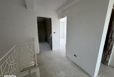 Casă cu 5 camere cu Teren 270 Mp în Fratelia - 12