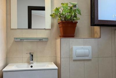 Casă individuală cu 6 camere cu Canalizare în Calea Plevnei - 10