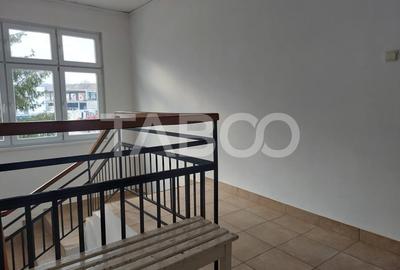 Cabinet medical de vanzare 3 camere 50 mp mobilat central Cisnadie - 10