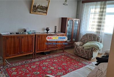 Vanzare apartament 3 camere decomandat DRUMUL TABEREI / FRIGOCOM - 2