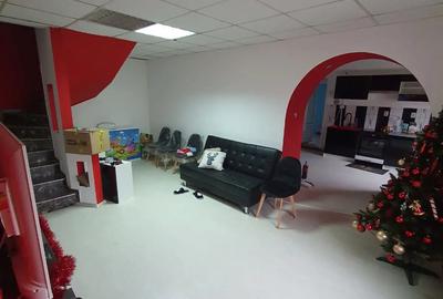 Casă cu 3 camere cu Teren 2175 Mp în Mailat - 2