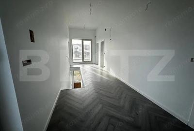 Casă cu 5 camere cu Teren 1000 Mp în Central - 13