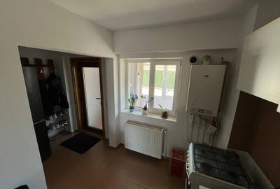 Garsonieră decomandată în Iris - 2