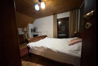 Casă cu 4 camere în Central - 1