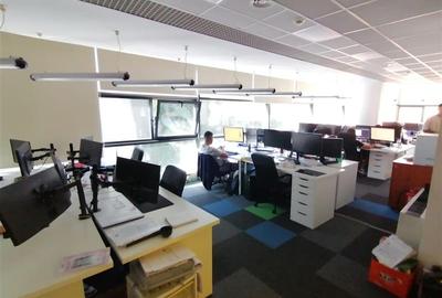 Birou, de 89 mp, în Batistei - 2