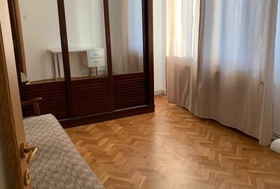 Inchiriem Apartament 3 Camere Mobilat Decomandat Grivitei - 2