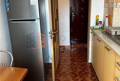 Garsonieră decomandată, mobilată în Unirii Sud - 8