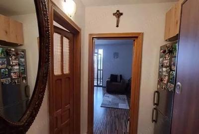 Garsoniera | Zona Far | Decomandata - 5