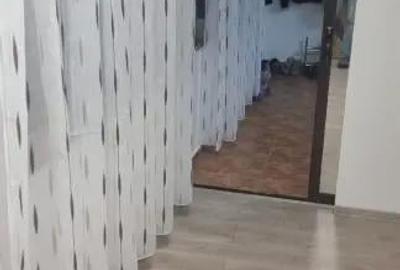 Casă cu 3 camere cu Teren 1558 Mp în Central - 11