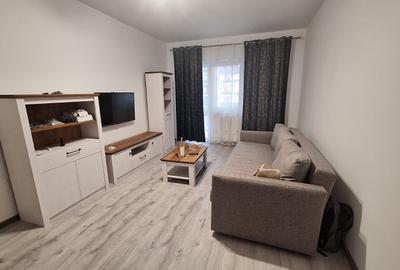 Apartament cu 2 camere decomandat, mobilat în Metalurgiei